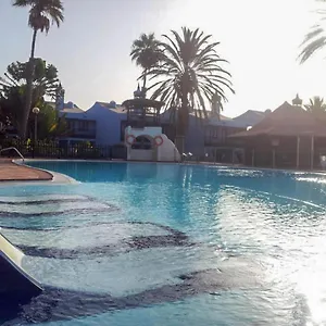 Bungalow Terraza Piscina Playa Cerca Сasa de vacaciones San Bartolomé